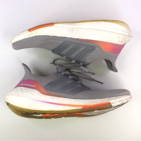 Adidas Ultraboost 21 Womens Size 10 M Athletic Shoes FY0397 - Picture 2 of 8